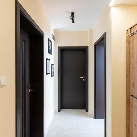 Apartment Cozy Flat Gabrovski In *