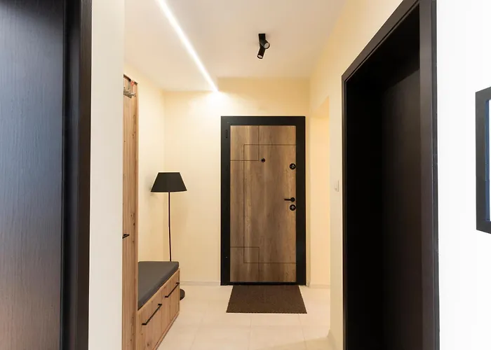 Cozy Flat Gabrovski In *